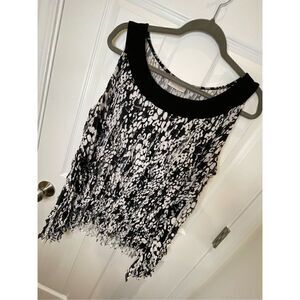 Avenue 18/20 sleeveless black white ruffle tank